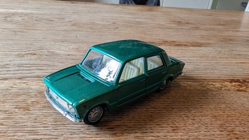 Mebetoys fiat 124 a - 1/43, a-16